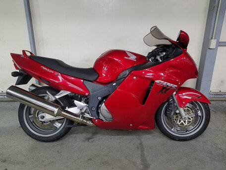 2002 Honda CBR 1100 XX, красный, 345000 рублей, вид 1