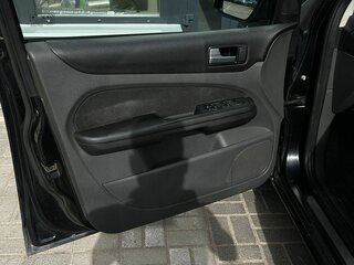 2007 Ford Focus II, чёрный, 480000 рублей, вид 5