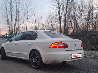 2013 Skoda Superb II, белый, 1200000 рублей, вид 4