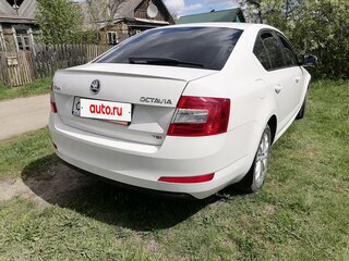 2013 Skoda Octavia III (A7), белый, 800000 рублей, вид 2