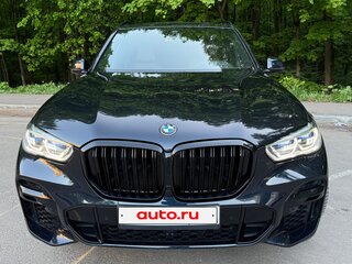 2022 BMW X5 40i IV (G05/G18), чёрный, 7450000 рублей, вид 2