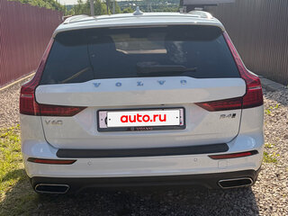 2021 Volvo V60 Cross Country II, белый, 3690000 рублей, вид 4