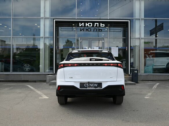 2026 Omoda C5 II, белый, 3038000 рублей - вид 5