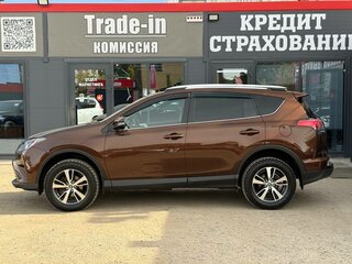 2017 Toyota RAV4 IV (XA40) Рестайлинг, коричневый, 2390000 рублей, вид 5