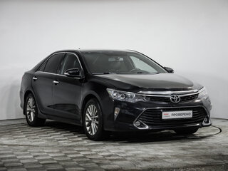 2017 Toyota Camry VII (XV50) Рестайлинг 2, чёрный, 1519000 рублей, вид 3