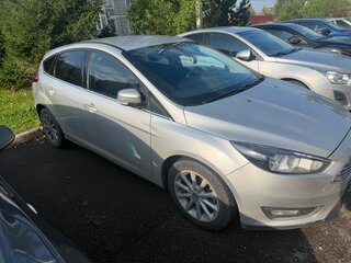 2017 Ford Focus III Рестайлинг, серебристый, 1250000 рублей, вид 2