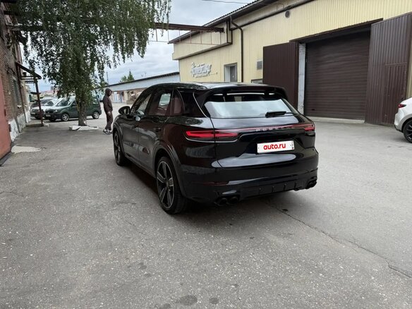 2019 Porsche Cayenne III, чёрный, 7000000 рублей - вид 6