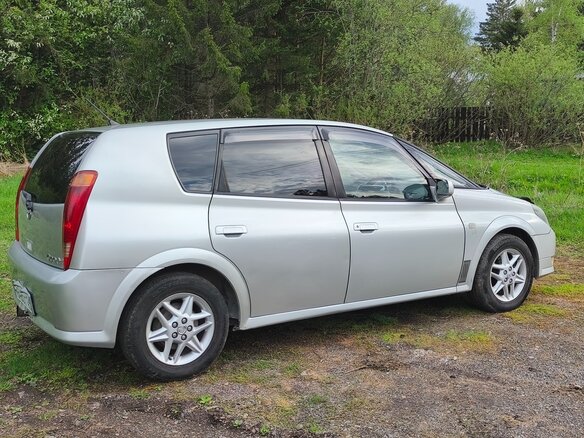 2002 Toyota Opa I, серебристый - вид 3