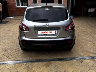 2012 Nissan Qashqai I Рестайлинг, серебристый, 900000 рублей, вид 5