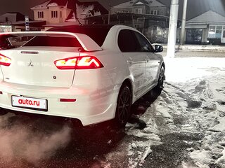 2008 Mitsubishi Lancer X, белый, 800000 рублей, вид 4