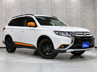 2019 Mitsubishi Outlander III Рестайлинг 3, белый, 2270000 рублей, вид 3