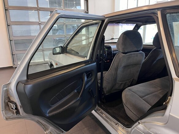 2004 Lada (ВАЗ) 2115, серебристый - вид 18