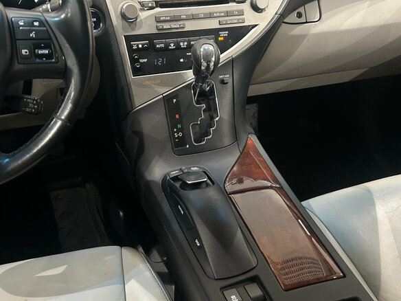 2010 Lexus RX 450h III, чёрный, 1819000 рублей - вид 16
