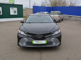 2019 Toyota Camry VIII (XV70), чёрный, 2449000 рублей, вид 2