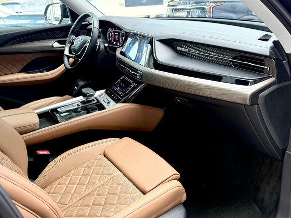 2023 Audi Q6 50 TFSI, чёрный, 6900000 рублей - вид 21
