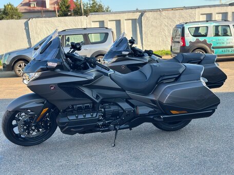 2026 Honda GL 1800 Gold Wing, серый, 3650000 рублей, вид 1