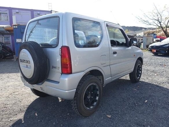 2010 Suzuki Jimny Kei car III Рестайлинг 1, серебристый, 590000 рублей - вид 3
