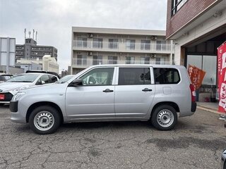 2022 Toyota Probox I Рестайлинг, серебристый, 1074084 рублей, вид 2