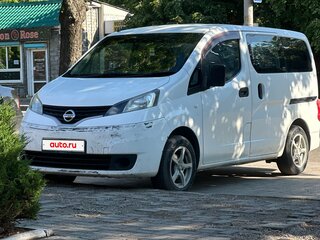 2010 Nissan NV200, белый, 850000 рублей, вид 1