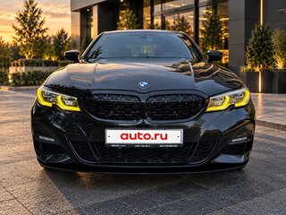 2020 BMW 3 серии 320i xDrive VII (G2x), чёрный, 3550000 рублей, вид 3