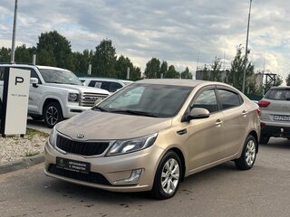 2015 Kia Rio 6-speed III, бежевый, 735000 рублей, вид 1