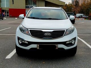 2013 Kia Sportage III, белый, 999999 рублей, вид 3