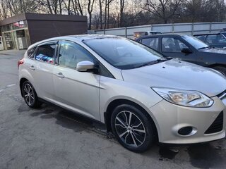 2012 Ford Focus III, серебристый, 800000 рублей, вид 1