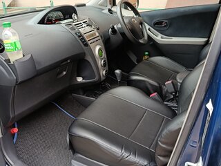 2005 Toyota Vitz I (P10), синий, 550000 рублей, вид 5