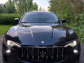 2022 Maserati Levante I Рестайлинг, чёрный, 9200000 рублей, вид 1