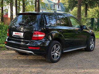 2008 Mercedes-Benz M-Класс 350 II (W164) Рестайлинг, чёрный, 1100000 рублей, вид 3