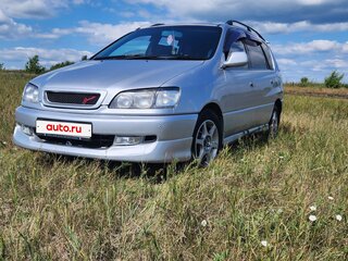 1997 Toyota Ipsum I (M10), серебристый, 610000 рублей, вид 5