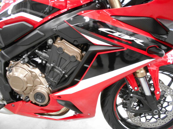 2020 Honda CBR 650R, красный, 880000 рублей - вид 10