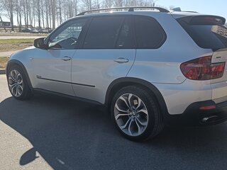 2007 BMW X5 48i II (E70), серебристый, 1450000 рублей, вид 5