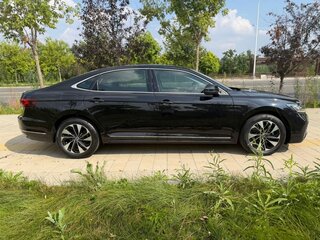 2023 Volkswagen Passat B8 Рестайлинг, чёрный, 2220000 рублей, вид 4