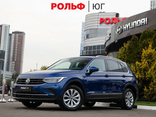 2021 Volkswagen Tiguan II Рестайлинг, синий, 3218000 рублей, вид 1