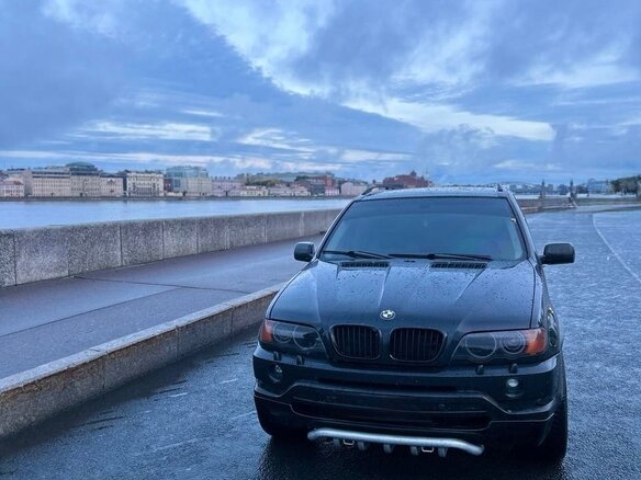 2002 BMW X5 3.0i I (E53), чёрный - вид 5