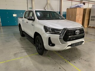 2024 Toyota Hilux VIII Рестайлинг 2, белый, 7000000 рублей, вид 5