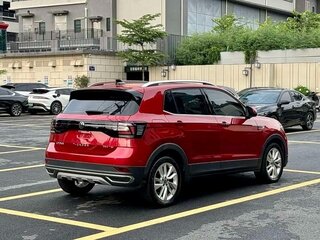 2021 Volkswagen T-Cross I (China Market), красный, 1485000 рублей, вид 5