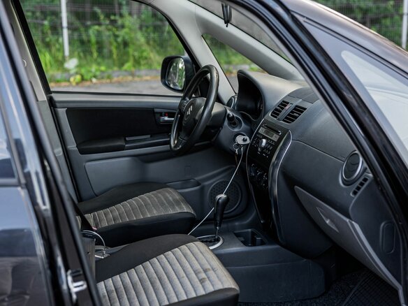 2012 Suzuki SX4 I (Classic) Рестайлинг, чёрный, 810000 рублей - вид 10