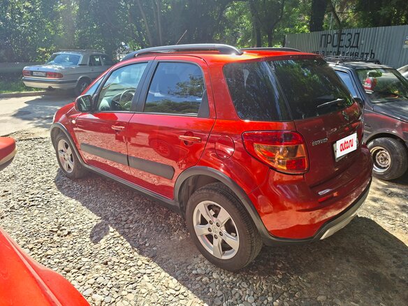 2013 Suzuki SX4 I (Classic) Рестайлинг, оранжевый, 1300000 рублей - вид 3