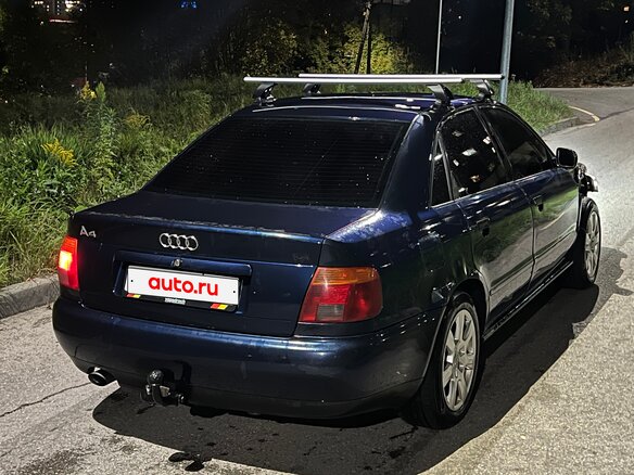 1994 Audi A4 I (B5), синий - вид 7