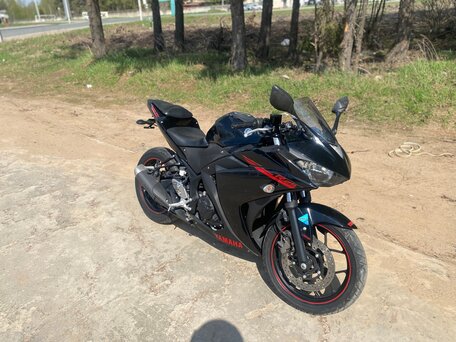 2015 Yamaha YZF-R25, чёрный, 349000 рублей, вид 2