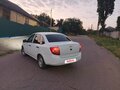 2013 Lada (ВАЗ) Granta I, белый, 505000 рублей - вид 3