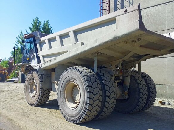 2013 Caterpillar 773, жёлтый, 26500000 рублей - вид 10