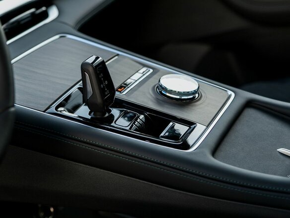 2026 Geely Monjaro I Рестайлинг, зелёный, 4954990 рублей - вид 20