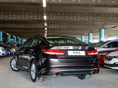 2018 Kia Optima IV, коричневый, 2049000 рублей, вид 4