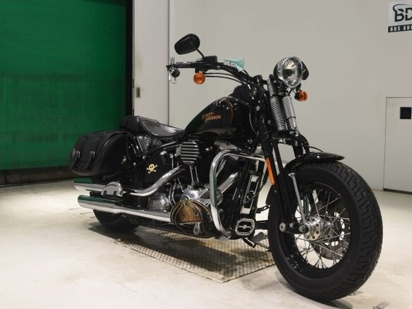 2009 Harley-Davidson Cross Bones, чёрный, 976000 рублей - вид 2