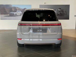 2025 Li Auto (Lixiang) L9 52.3 kWh I Рестайлинг, серый, 11990000 рублей, вид 3