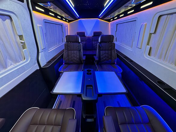 2026 Mercedes-Benz Sprinter, чёрный, 27990000 рублей - вид 10