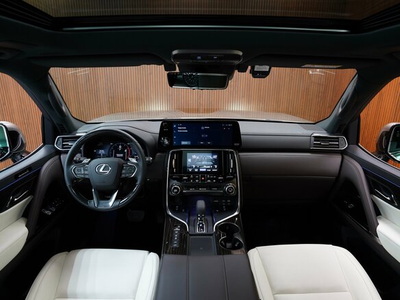 2025 Lexus LX 700h IV, серый - вид 10